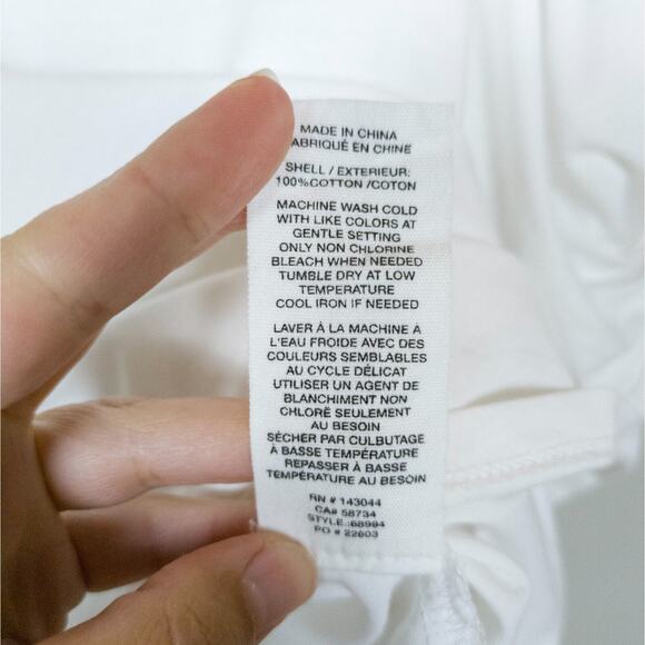 AVEC LES FILLES V-neck Tee Shirt - Picture 5 of 5